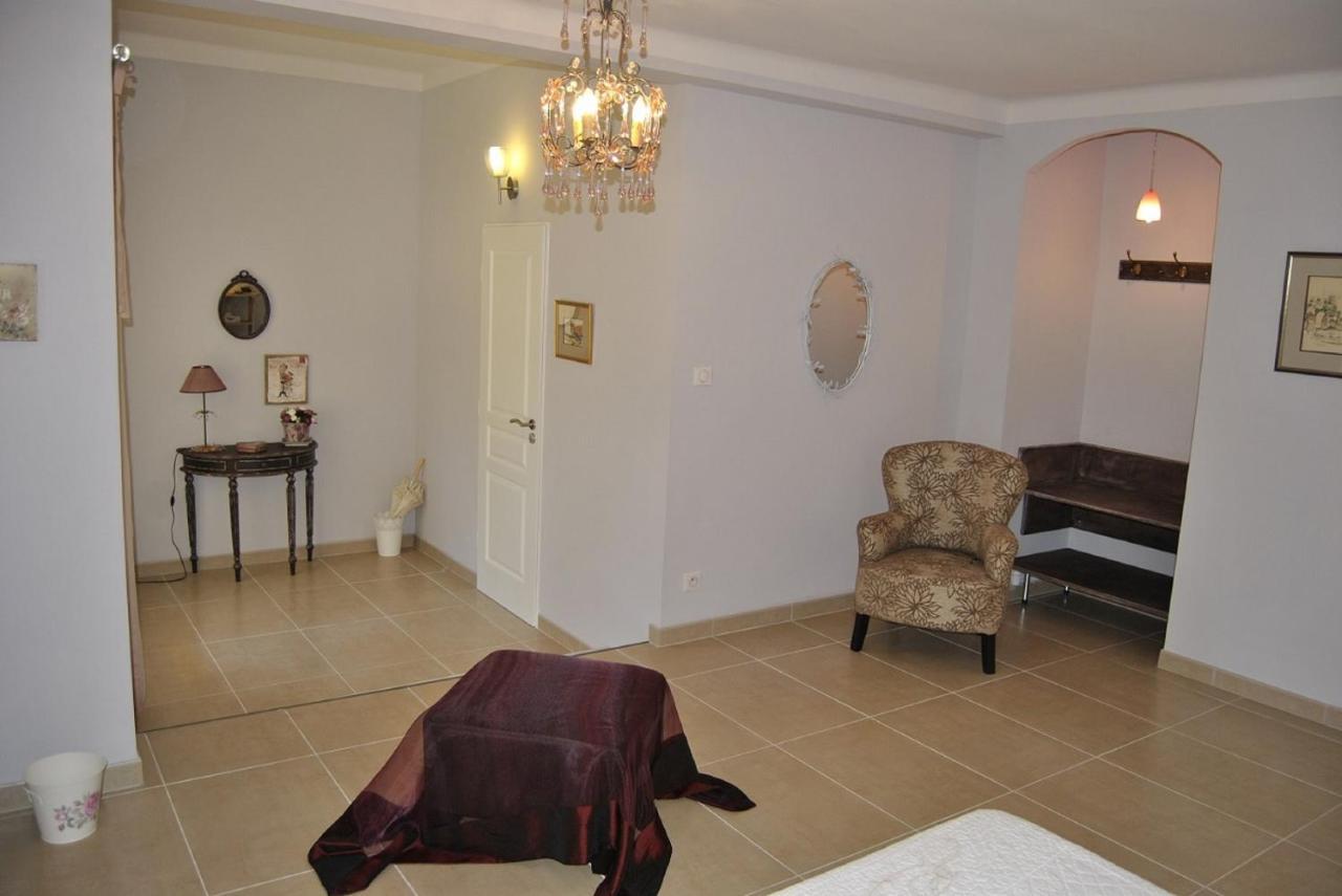 La Maison De La Cigale Forcalqueiret Bagian luar foto